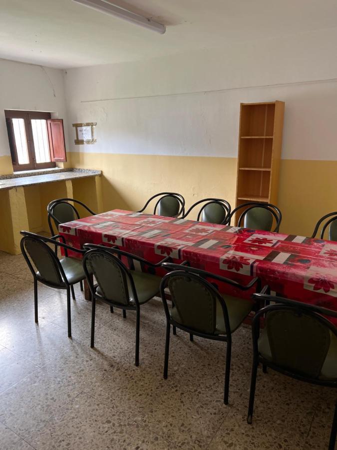 הוסטל סן מרטין דל קמינו Albergue Municipal מראה חיצוני תמונה