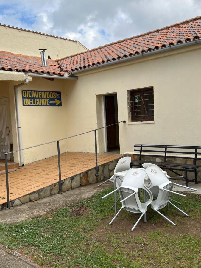 הוסטל סן מרטין דל קמינו Albergue Municipal מראה חיצוני תמונה